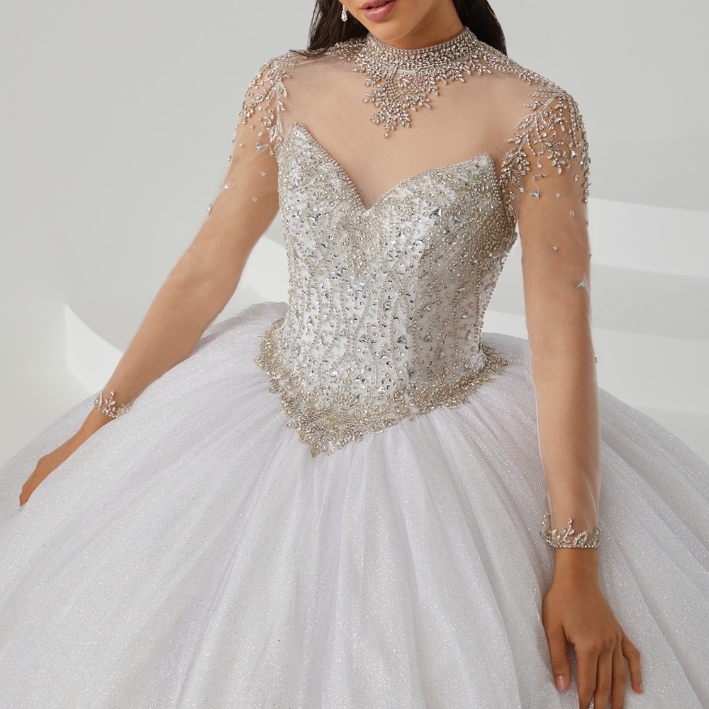 White House of wu dress